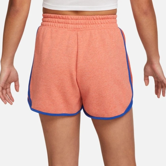 NWT Women's Nike Loose Fit High Rise Shorts - Picture 8 of 10